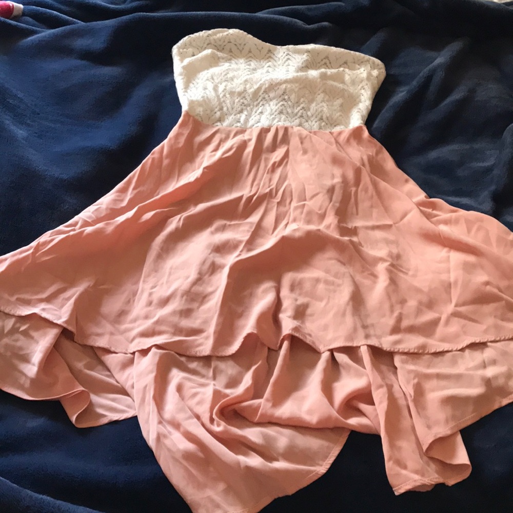High-low strapless dress with bow back